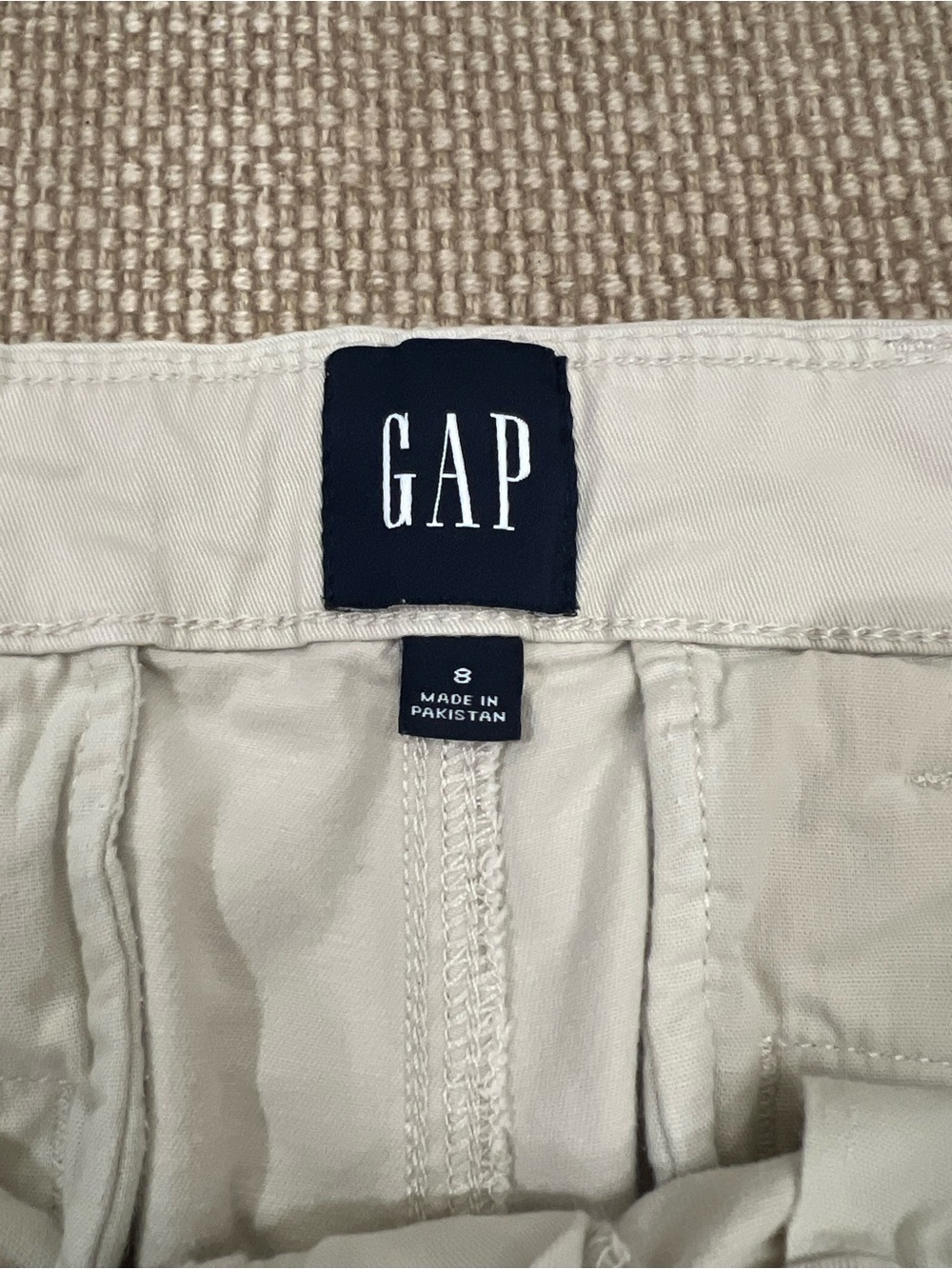 ⭐️ GAP and Banana Republic Chino Women's Shorts Bundle - Picture 7 of 13